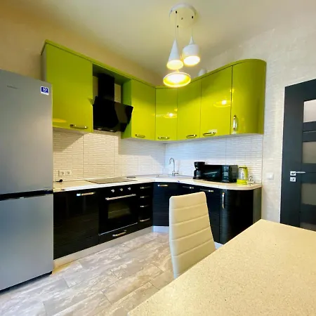 Italian Boulevard Modern Apartment Odesa Exterior photo