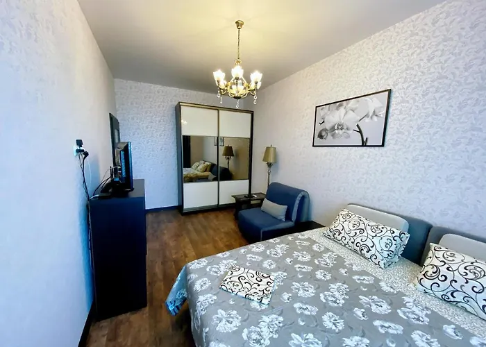 Italian Boulevard Modern Apartment
